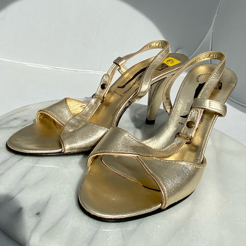 Sigerson Morrison Belle Antique Gold Heels Italy 6.5 Romantic Coquette New